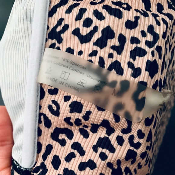 Leopard bikini top - Picture 3 of 3